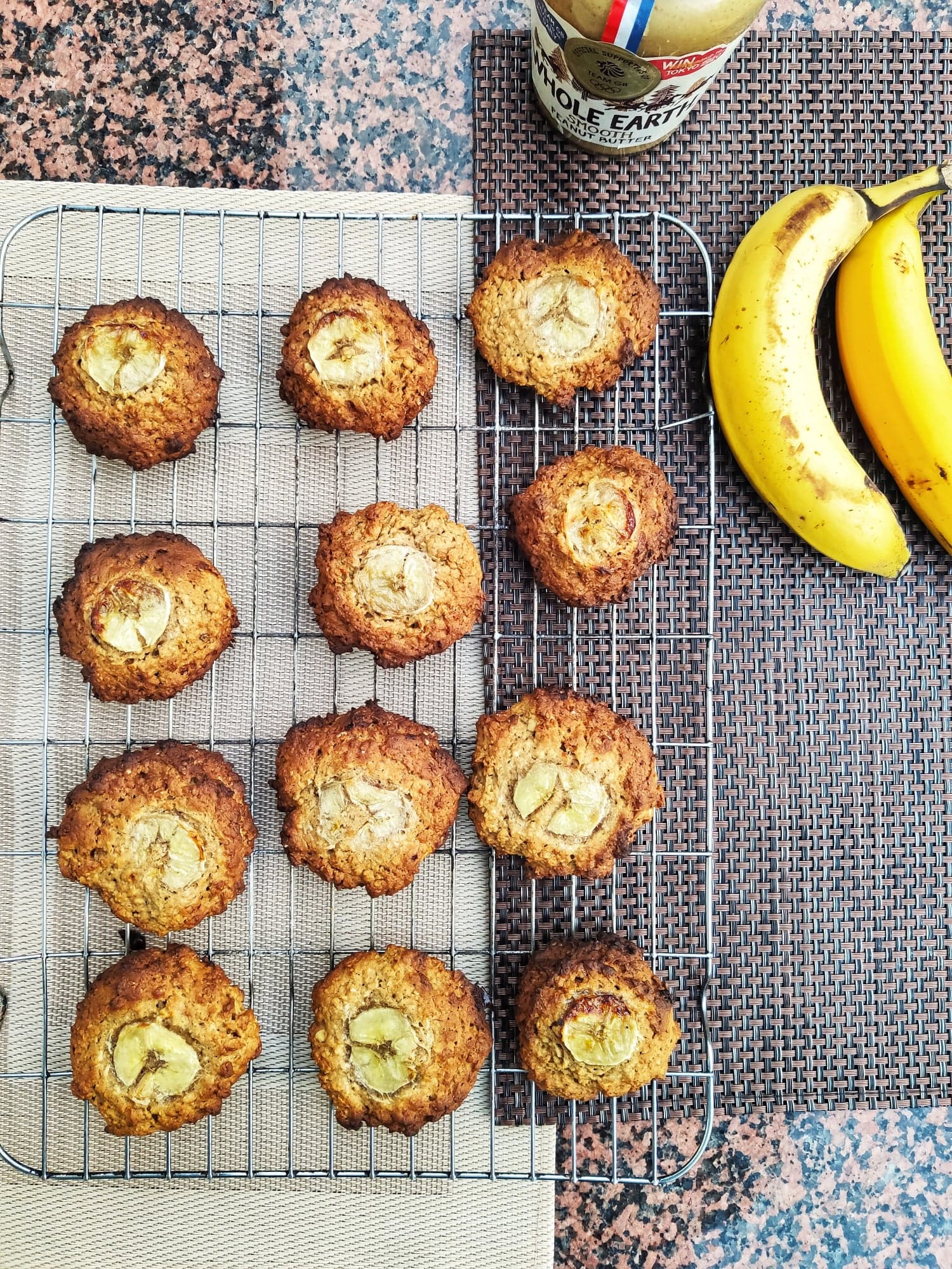 Vegan Banana and Peanut Butter Cookies